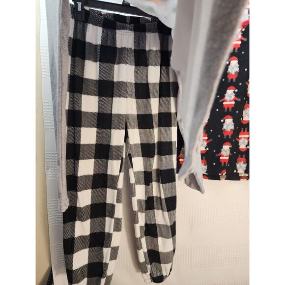 Jammies For Your Familie Pajama Set Womens Size XS Fleece Chirstmas Santa Bundle - Picture 3 of 11